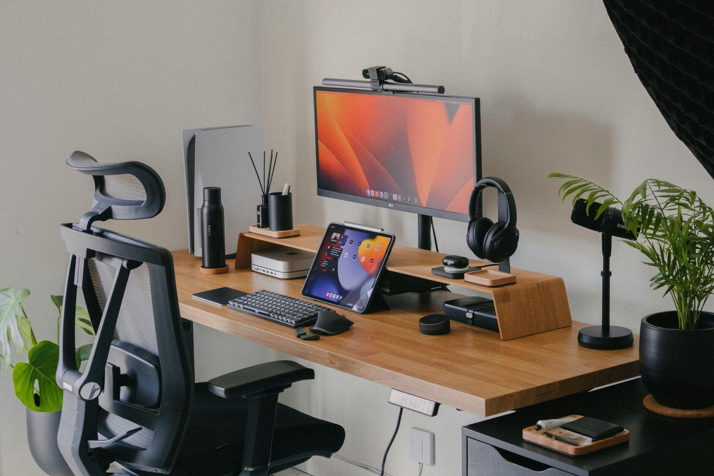 Desktop computer tower hardware